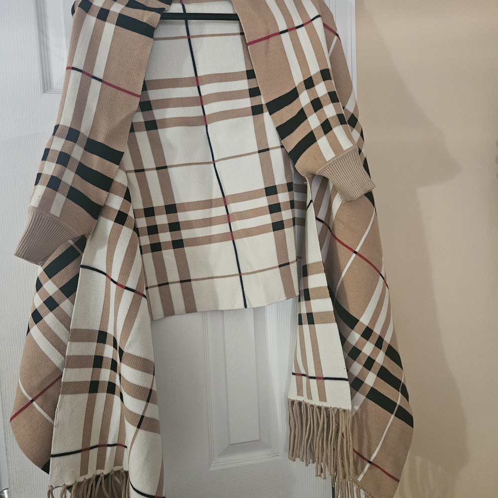 Plaid Cape/Shawl Reversible With Space For Arms - Women - One Size - Picture 1 of 4